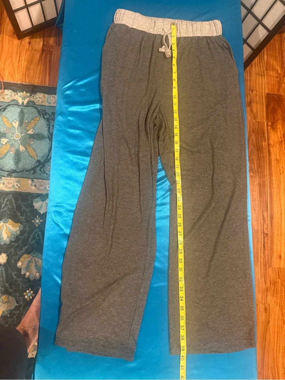 Kids Wide-Leg Sweatpants with Contrast Drawstring Waist - Gray (G2)